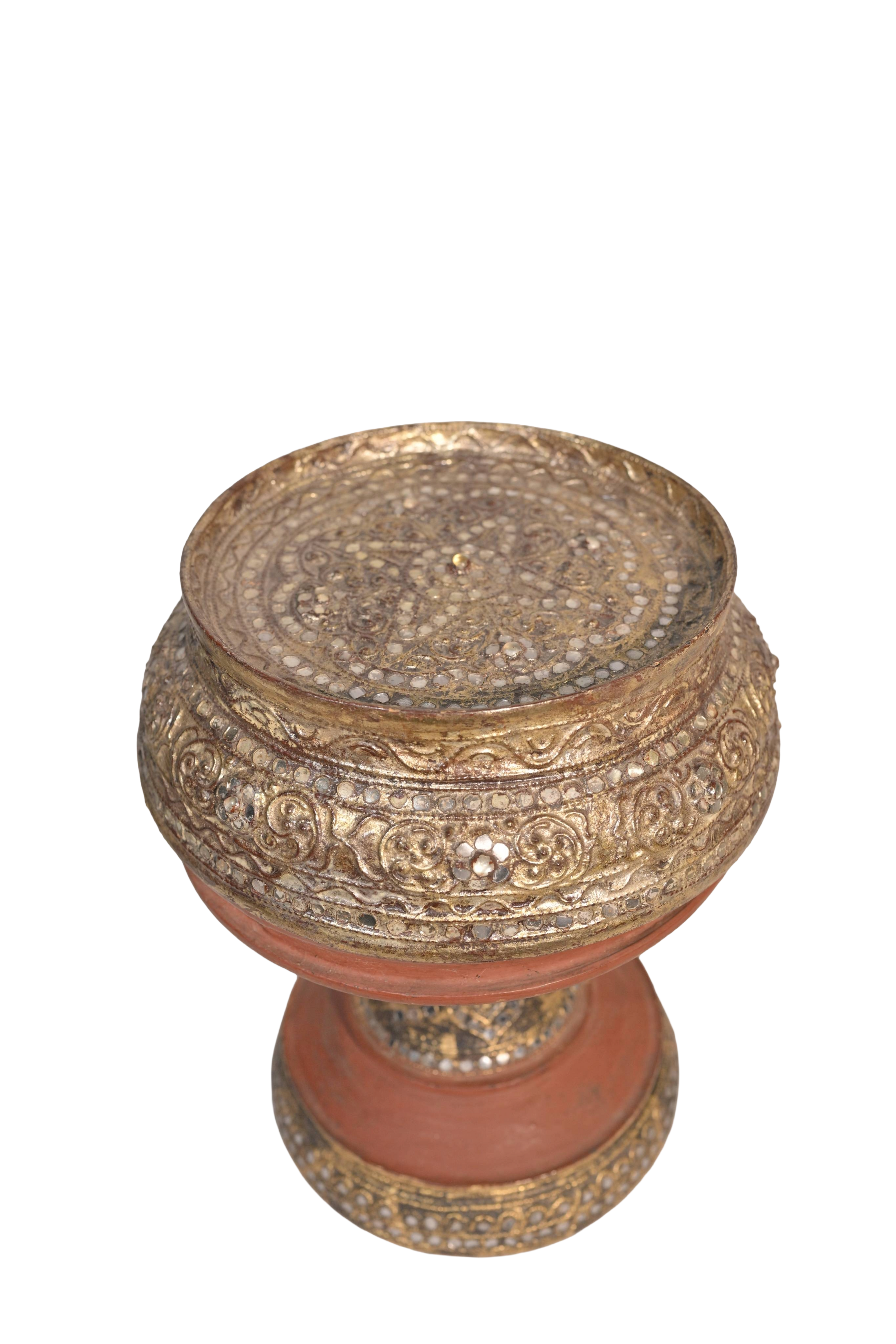 Gilded Pedestal Decorative Bowl
