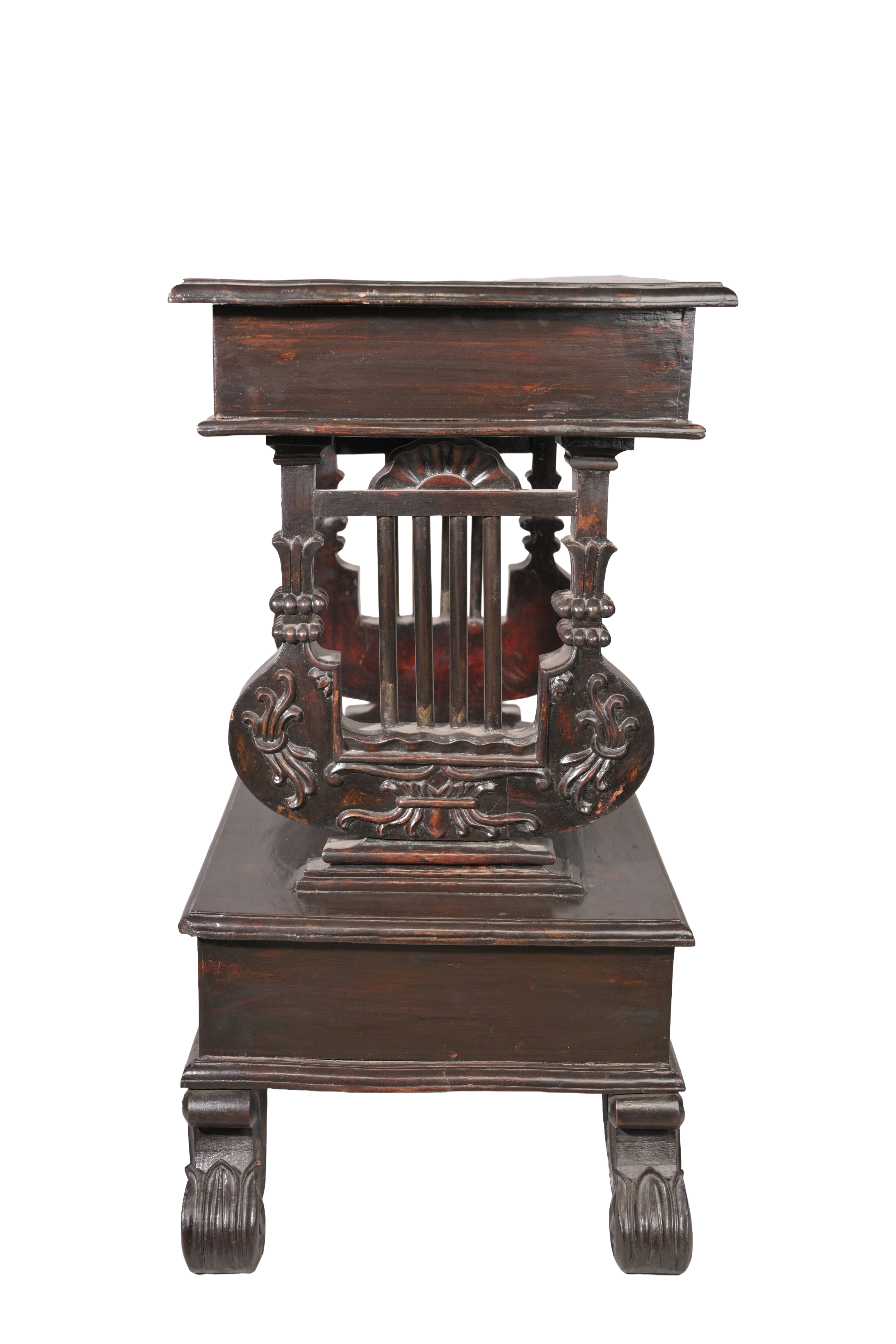 Antique Style Double Drawer End Table
