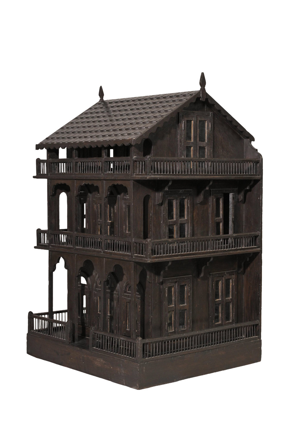 Vintage Wooden Mansion Showcase