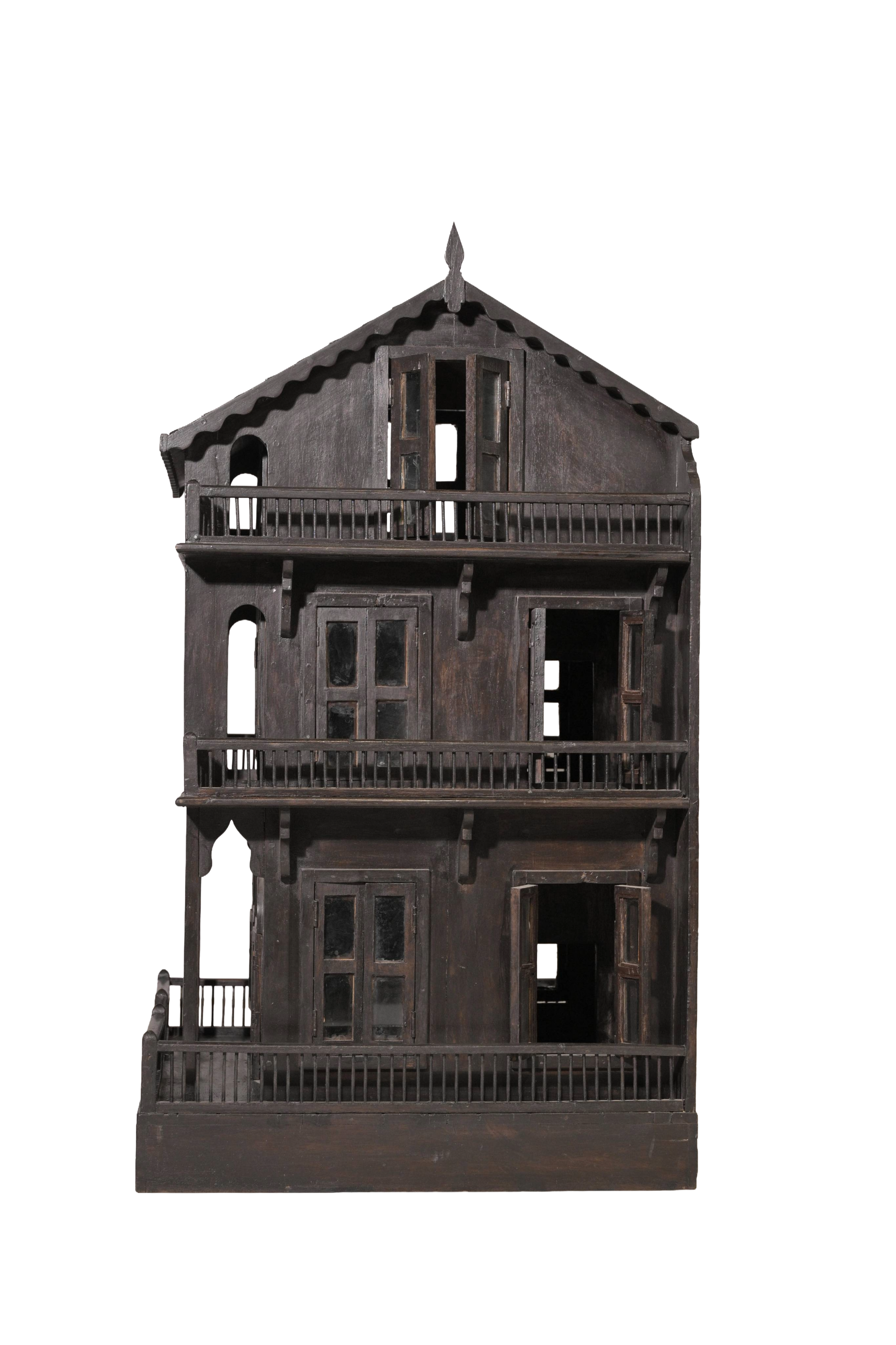 Vintage Wooden Mansion Showcase