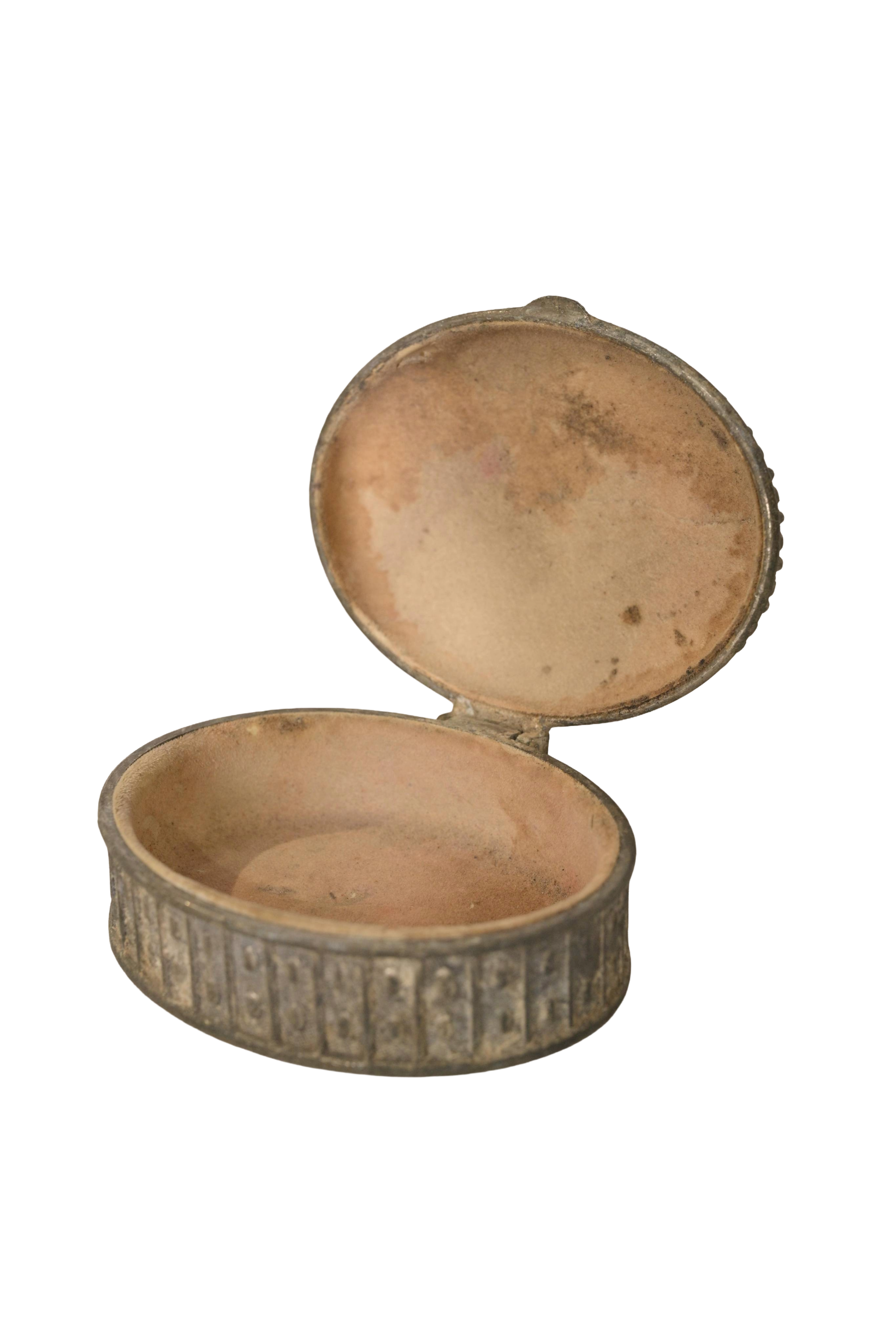 Round Antique Trinket Box