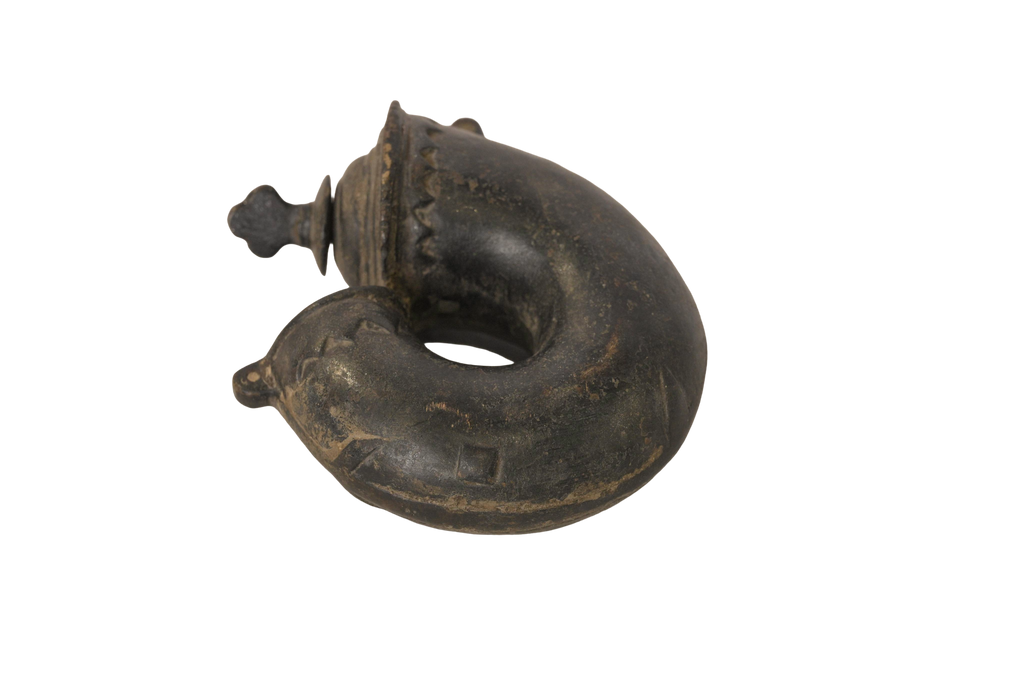 Antique Ritual Horn Artifact